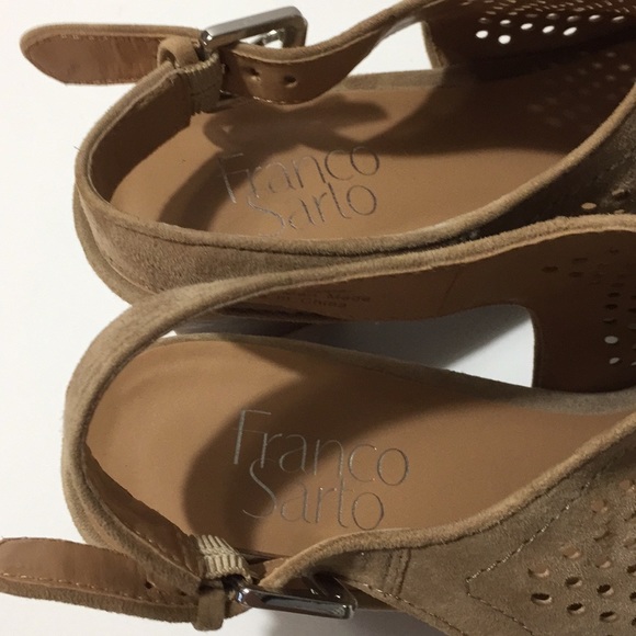 Franco Sarto open toed wide heel shoes size 9.5 - Picture 3 of 6